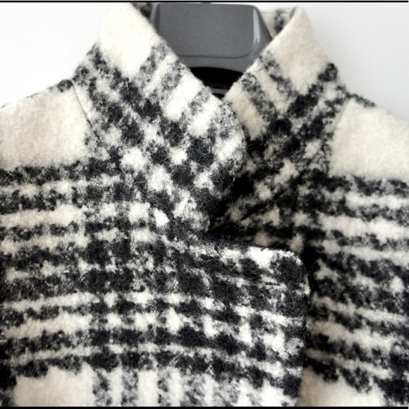 Wool jacket - Picture 2 of 8